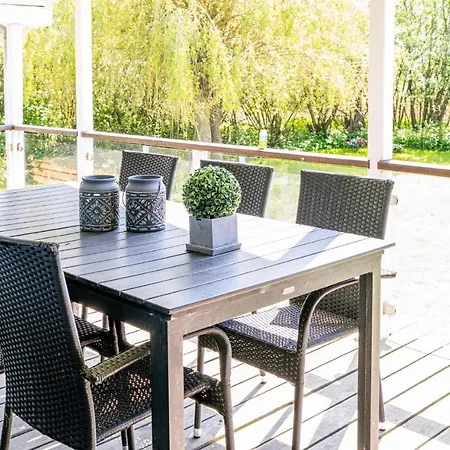 Holiday home Laerkereden